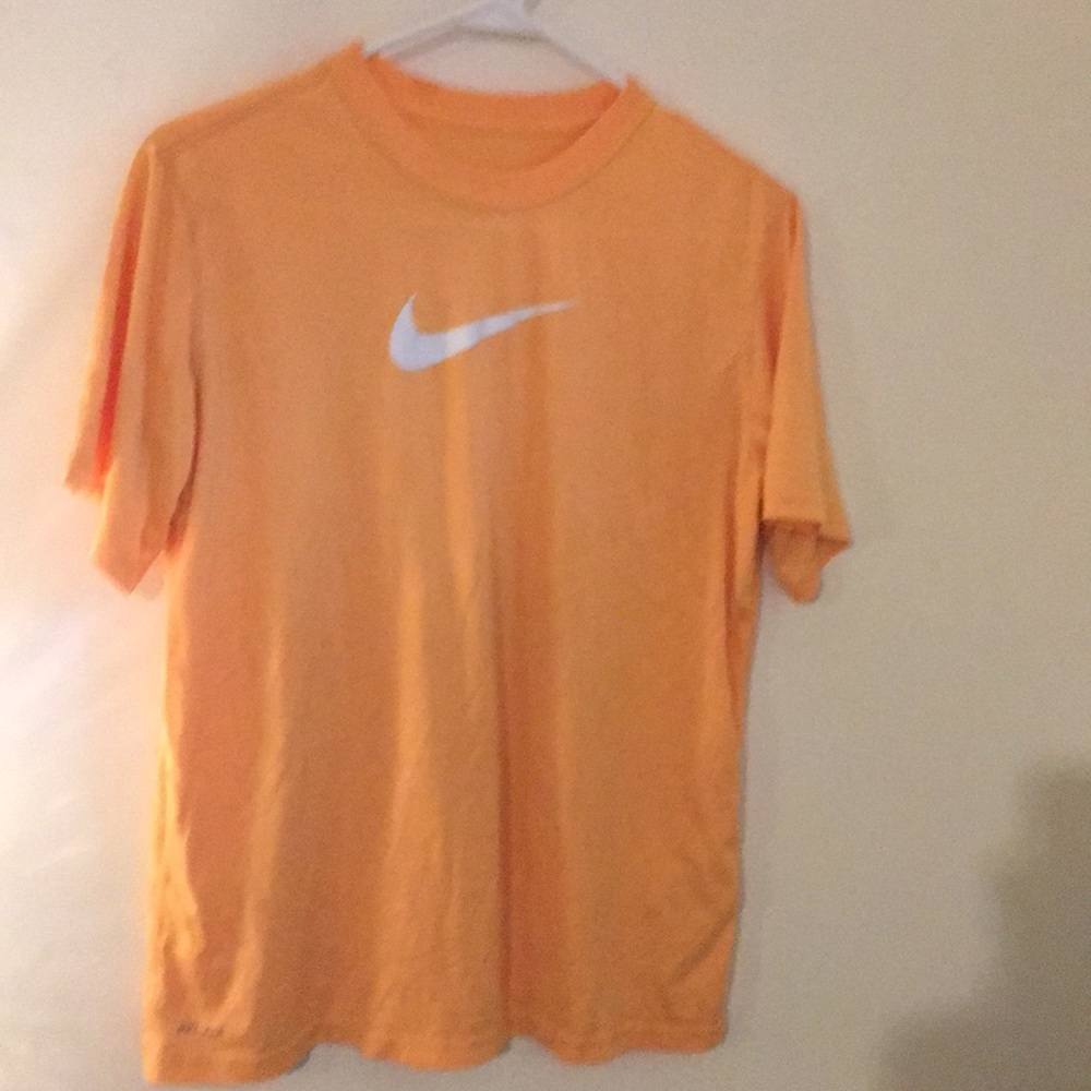 Orange dry fit Nike T-shirt